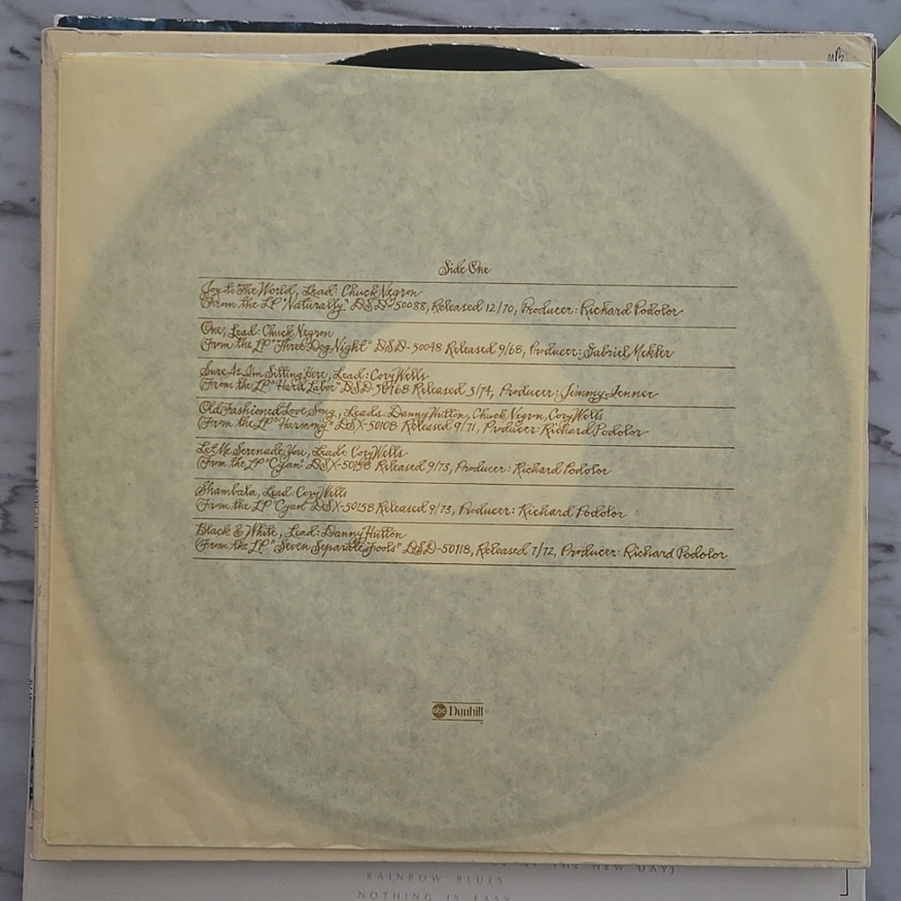 Three Dog Night- Joy to the World- Their Greatest Hits 1974 - Picture 5 of 10